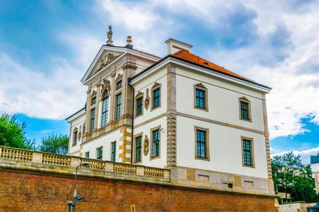 Helvetia Plus B&B - Private Rooms And Apartments Warszawa Eksteriør billede