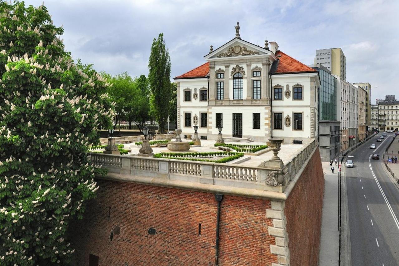 Helvetia Plus B&B - Private Rooms And Apartments Warszawa Eksteriør billede